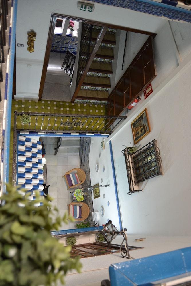 Pension Giraldilla Σεβίλλη Εξωτερικό φωτογραφία